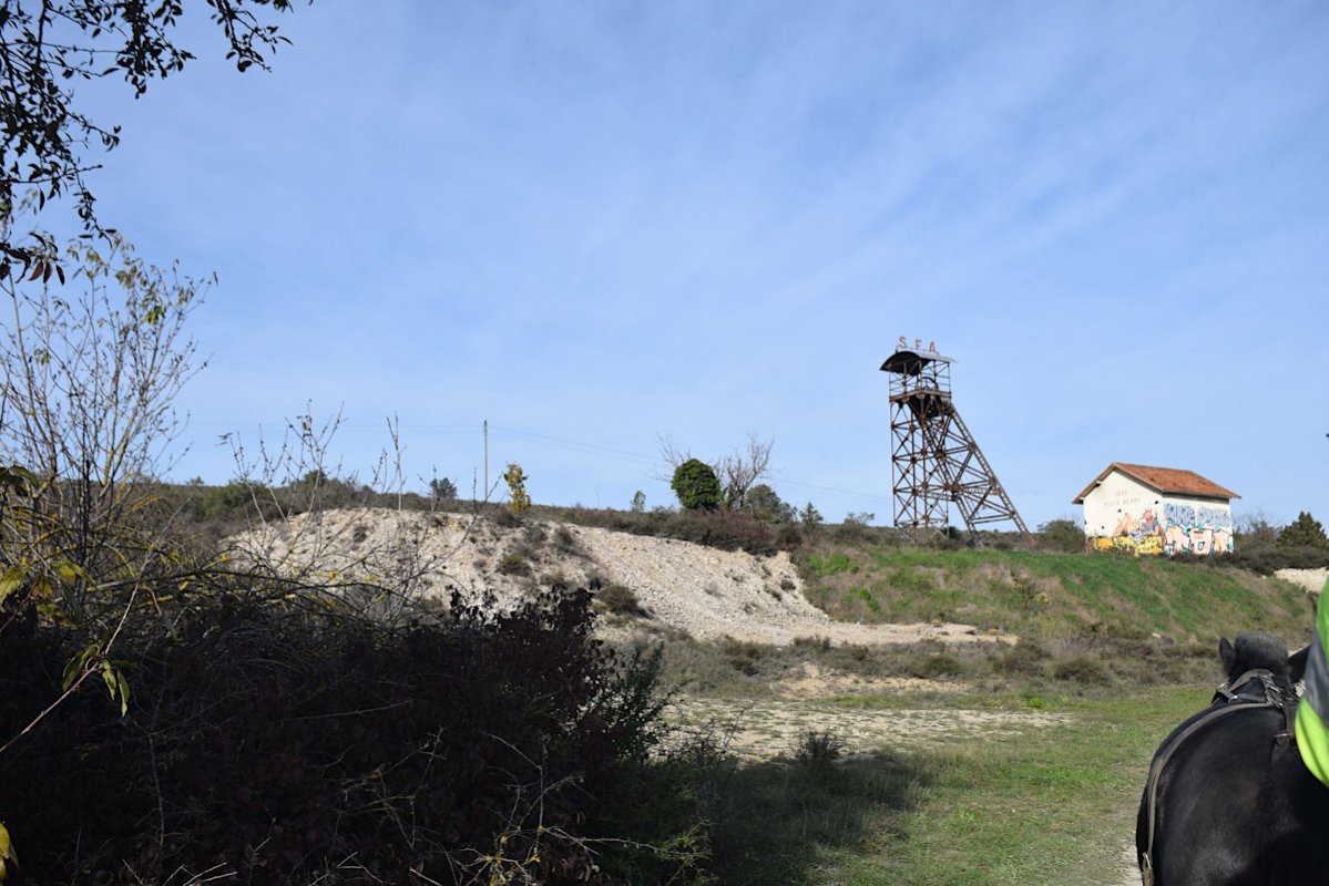 2022-11-27-St-Jean-de-Maruejols-mines-daphalte-5